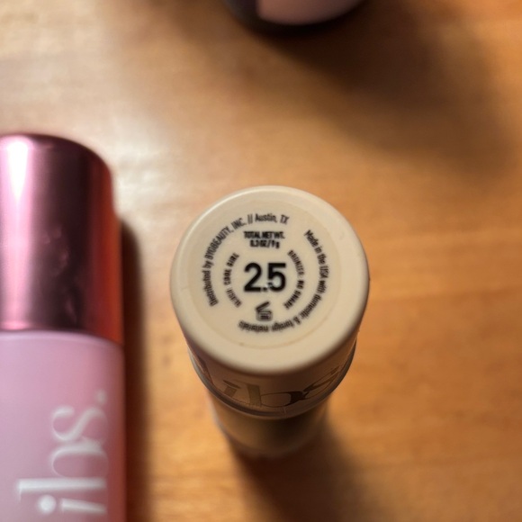 DIBS Makeup Set - Picture 3 of 5